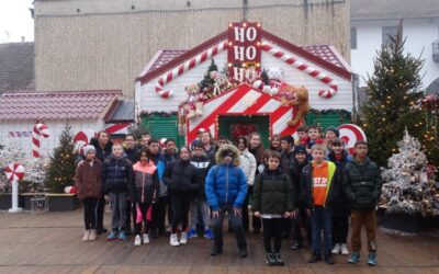 Mali festival velike radosti