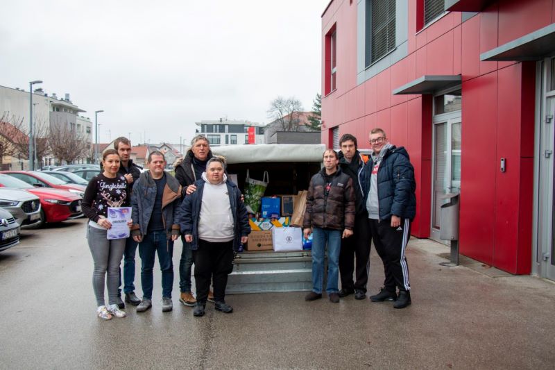 Božić nije, ako ljubav nas ne grije 4